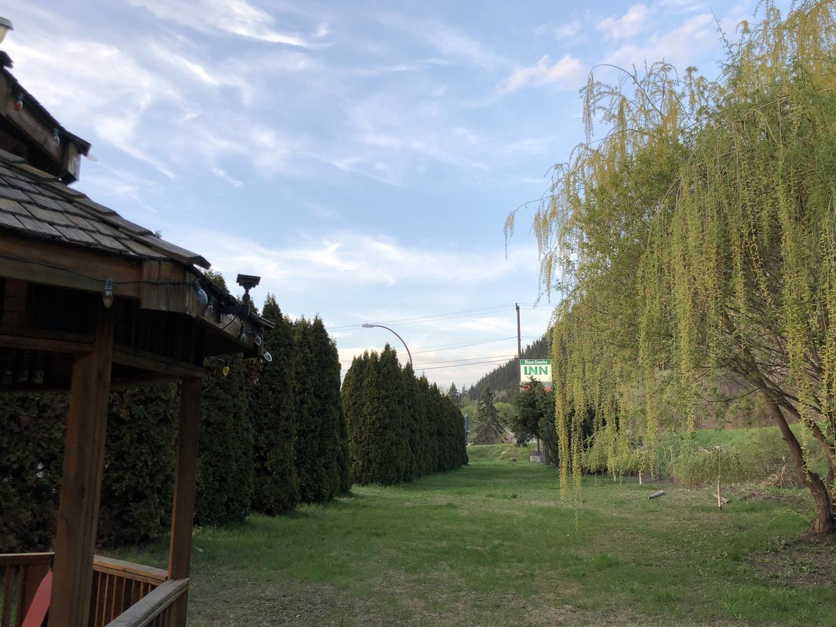 Chase Country Inn Экстерьер фото